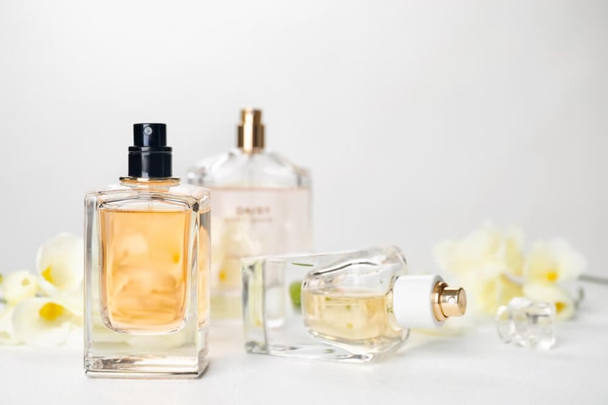 Engríete e impresiona con estos sets de perfumes para mujer
