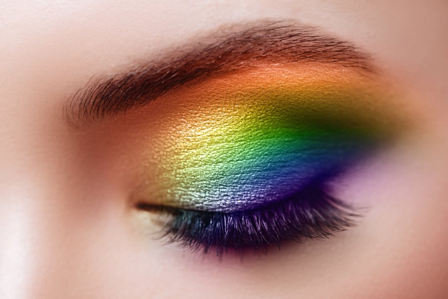 Maquillaje arcoíris: tutorial paso a paso con ideas originales